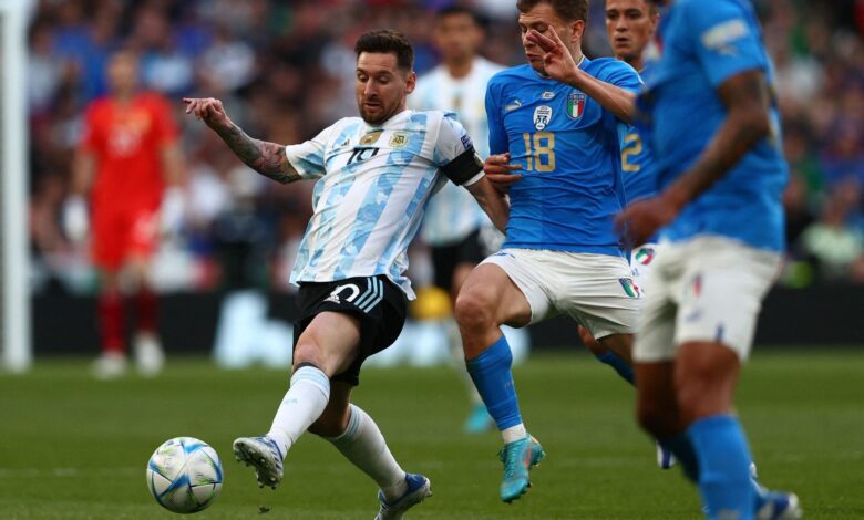 منتخب الأرجنتين يفوز بكأس الفايناليسما ثانية بعد فوزه على إيطاليا بثلاثية